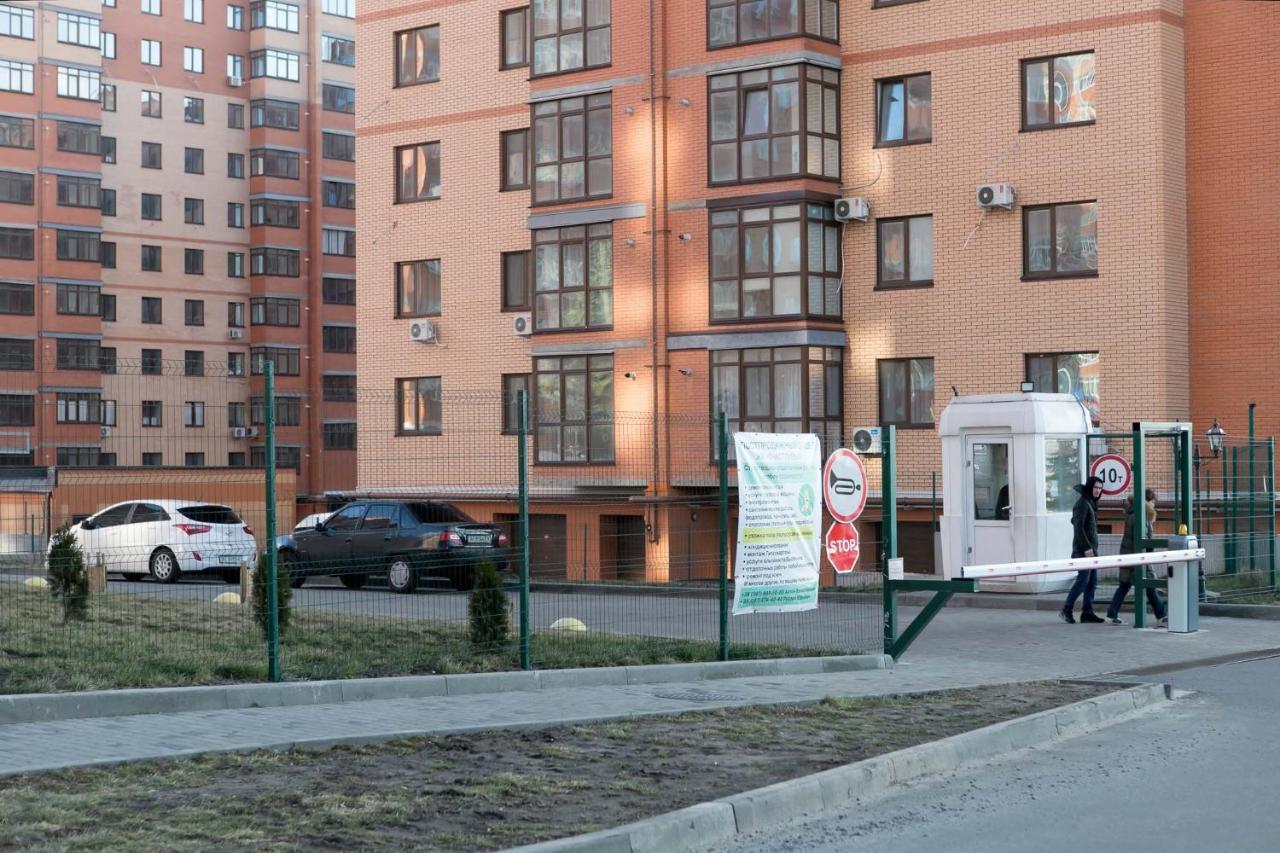 Просторная Однокомнатная Жк Счастливый Apartment Dnipro Exterior photo